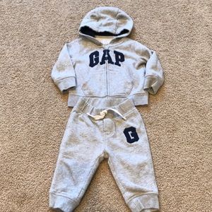 Baby Gap Matching Set